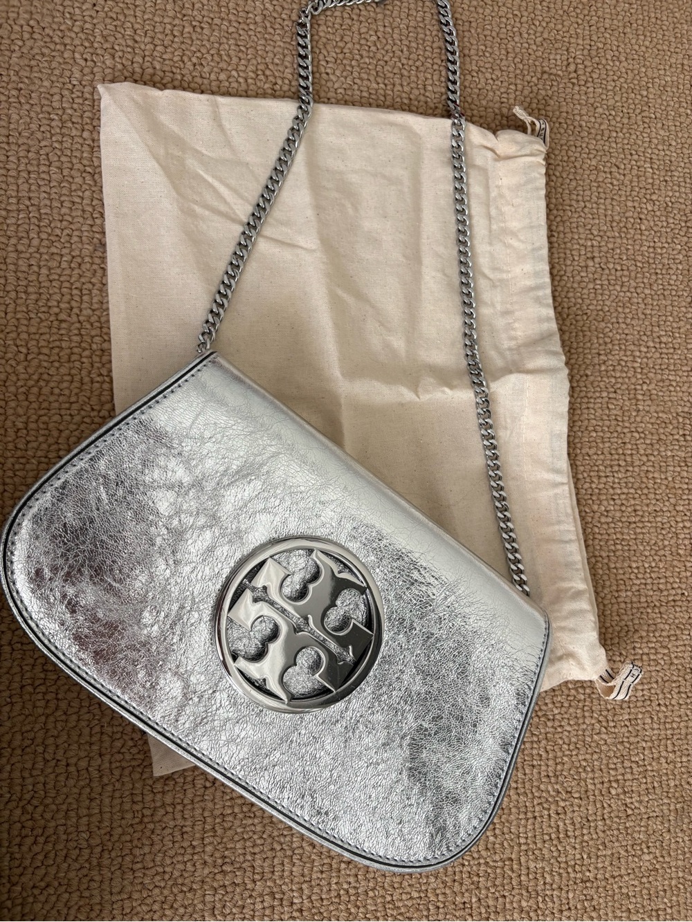EUC Tory Burch Reva Metallic Silver Chain Clutch Bag with Logo Accent